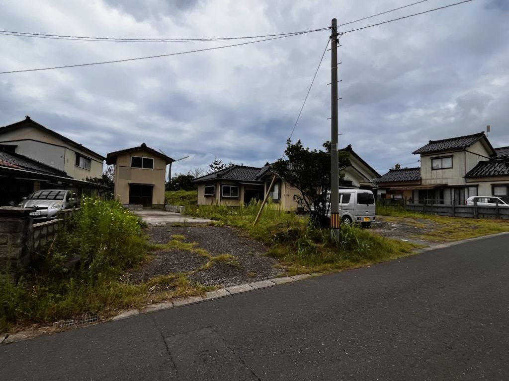 象潟町関字建石 外観③